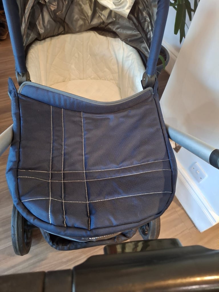 Uppababy Vista Travel system 
