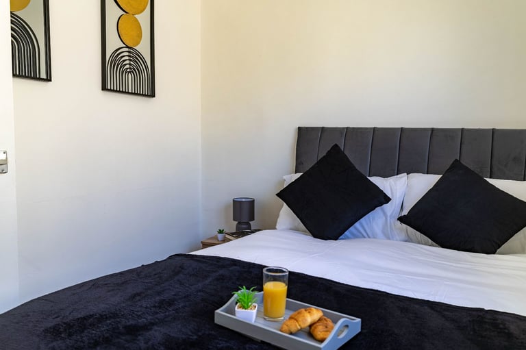 Flat 5 Blackpool | Free Wi-Fi, Kitchen | 1-BR Flat in Blackpool