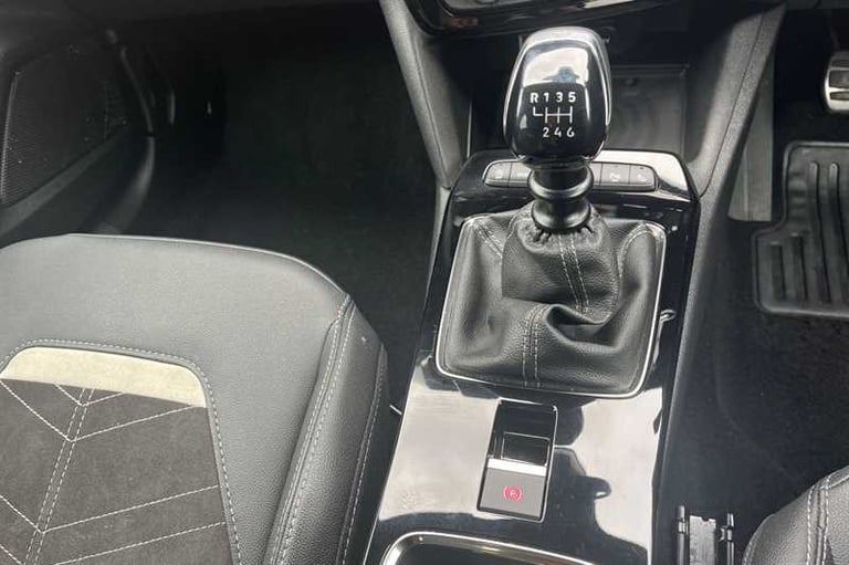 2023 Vauxhall Mokka 1.2i Turbo (136 PS) Ultimate 5 Door Petrol SUV *** 1 Owner / Full Vauxhall SU...