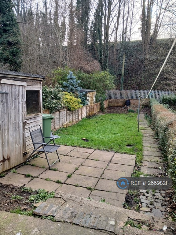 2 bedroom house in Southfield Street, Worcester, WR1 (2 bed) (#2669821)