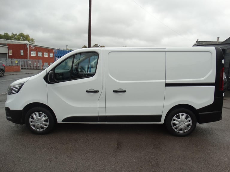2022 Renault Trafic SL28 Blue dCi 130 Business Van PANEL VAN DIESEL Manual
