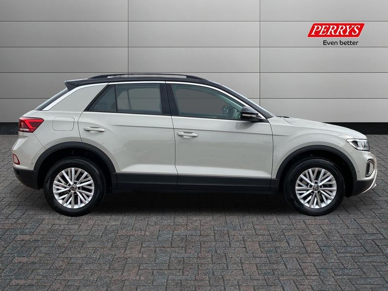 2023 Volkswagen T-Roc 1.5 TSI Life 5dr DSG HATCHBACK PETROL Automatic
