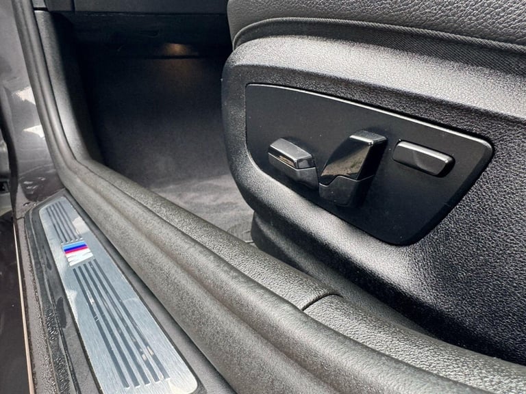 2019 BMW 5 Series 520d M Sport 4dr Auto SALOON DIESEL Automatic