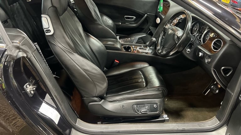 2012 Bentley Continental 4.0 V8 GTC Convertible 2dr Petrol Auto 4WD Euro 5 (507