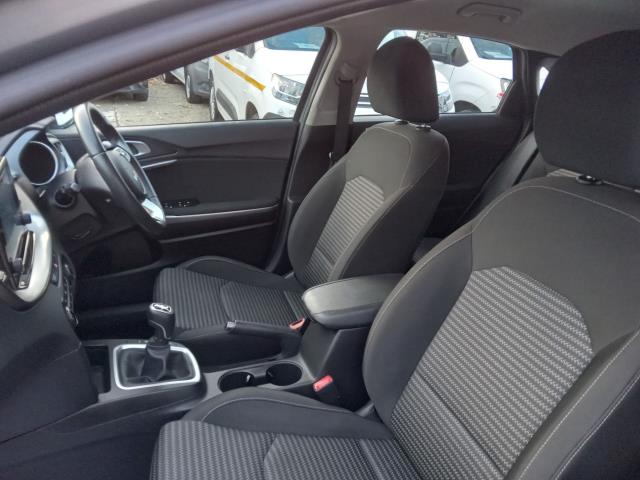 2023 Kia Ceed 1.5T Gdi Isg 2 5Dr Hatchback Petrol Manual
