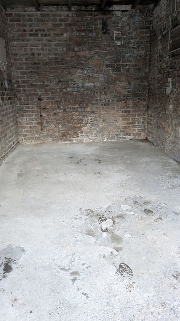 image for Garage / Lock Up for rent - East Kilbride (