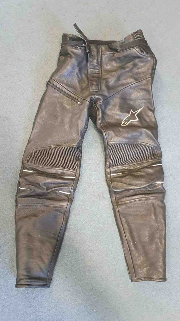 Motorbike protective clothing