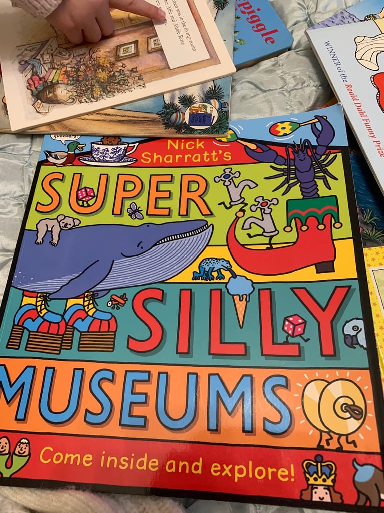 Bundle (14) kids books 