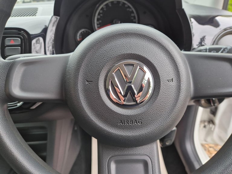 2012 Volkswagen up! 1.0 Move up! Euro 5 3dr HATCHBACK Petrol Manual