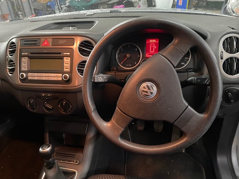 Volkswagen, TIGUAN, Estate, 2008, Manual, 1968 (cc), 5 doors