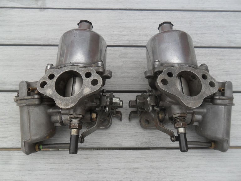 Twin Carbs