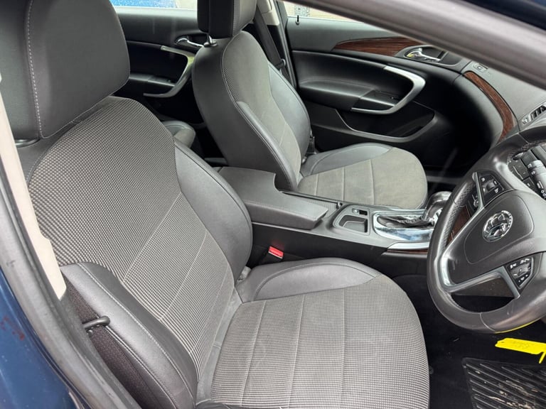 2010 Vauxhall Insignia 2.0 CDTi SE Auto Euro 5 5dr HATCHBACK Diesel Automatic