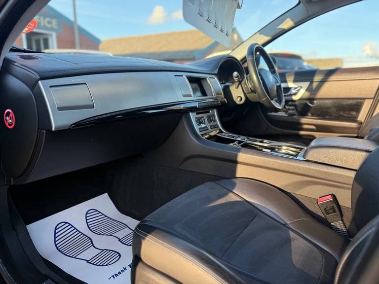2012 Jaguar XF 2.2d Sport 4dr Auto SALOON Diesel Automatic