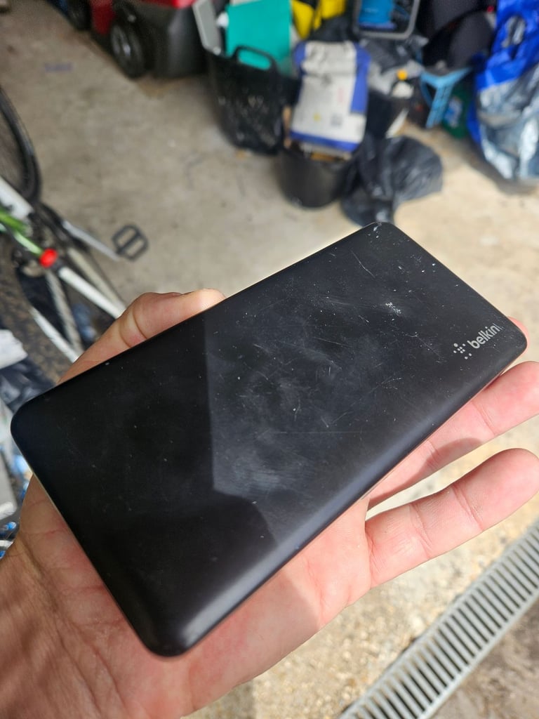 Mobile re chargable power pack