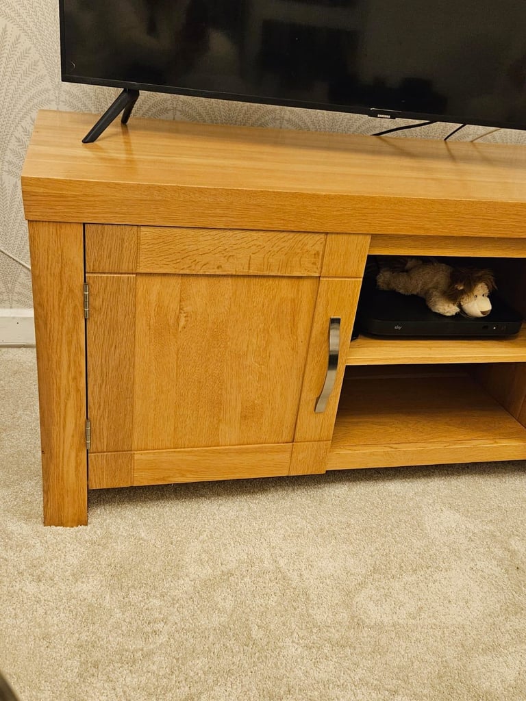 Solid oak tv unit
