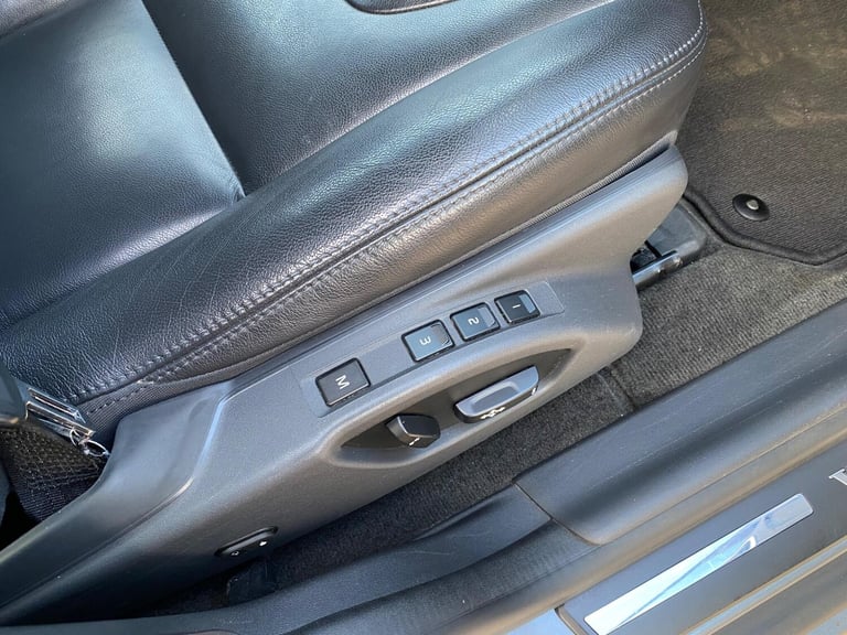 2016 Volvo XC60 2.0 D4 SE Lux Nav Auto Euro 6 (s/s) 5dr ESTATE Diesel Automatic