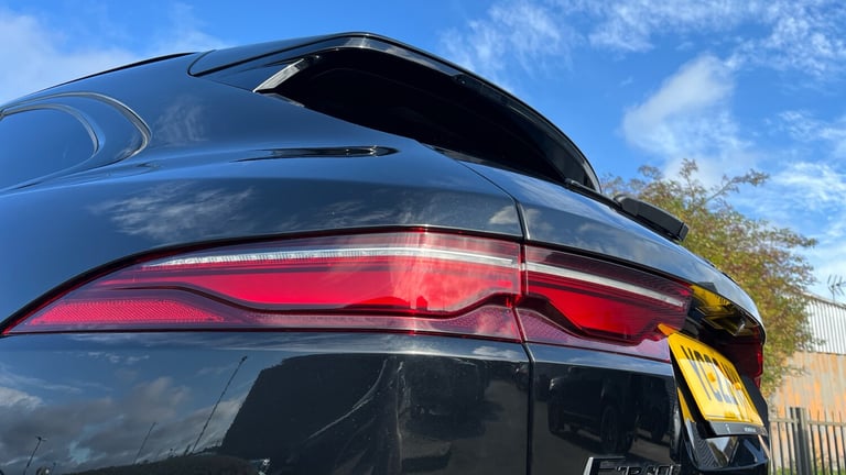 2022 Jaguar F-Pace 2.0 P250 R-Dynamic Black 5dr Auto AWD Petrol Estate Estate Petrol Automatic