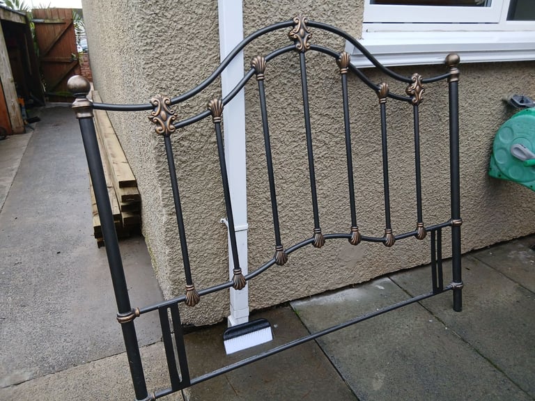 image for Kingsize headboard