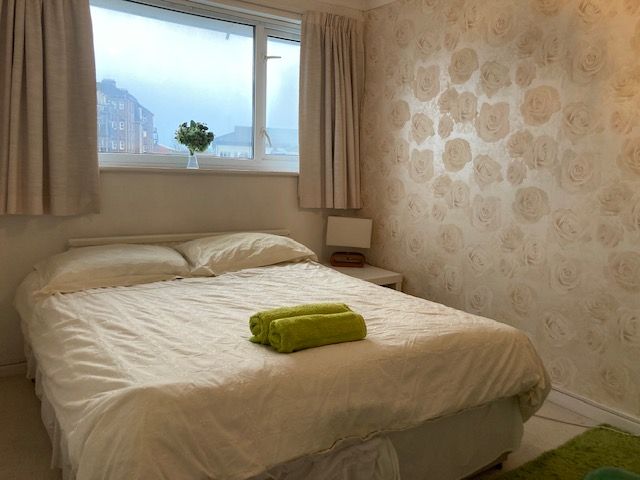 Double room available Monday to Friday only 