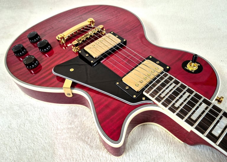 BadCat Limited Custom Les Paul Plus-Top & Flight Case 