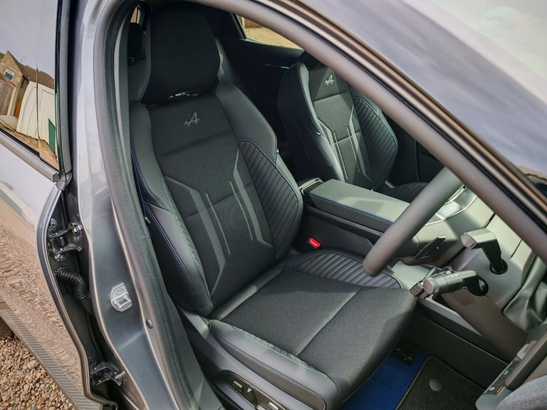 2025 Renault Scenic E-Tech 160kW Techno Esprit Alpine 87kWh Long Range 5dr AT Estate Electric Aut...