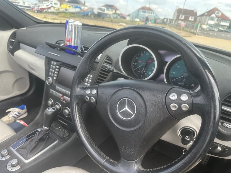 Mercedes-Benz, Mercedes SLK SLK280 280 automatic Convertible, 2005, Semi-Auto, 2996 (cc), 2 doors