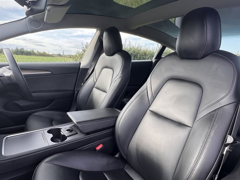 2022 Tesla Model 3 RWD 4dr Auto Saloon ELECTRIC Automatic