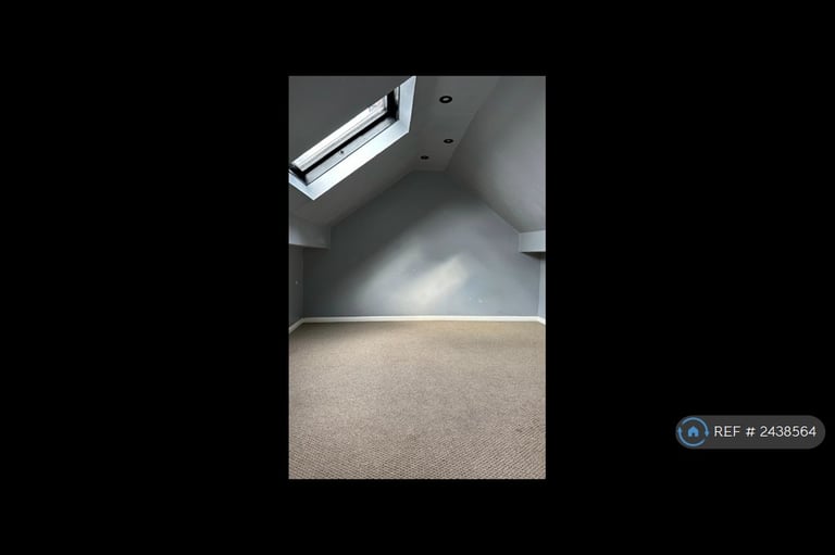 image for 4 bedroom house in Grasmere Avenue, Hounslow, TW3 (4 bed) (#2438564)