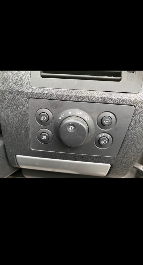 image for Vauxhall, ZAFIRA, MPV, 2011, Semi-Auto, 1796 (cc), 5 doors