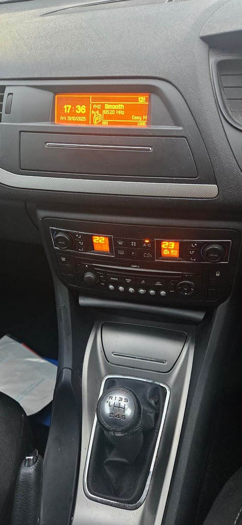 Citroen, C5, Estate, 2008, Manual, 1997 (cc),5 doors - Image 8