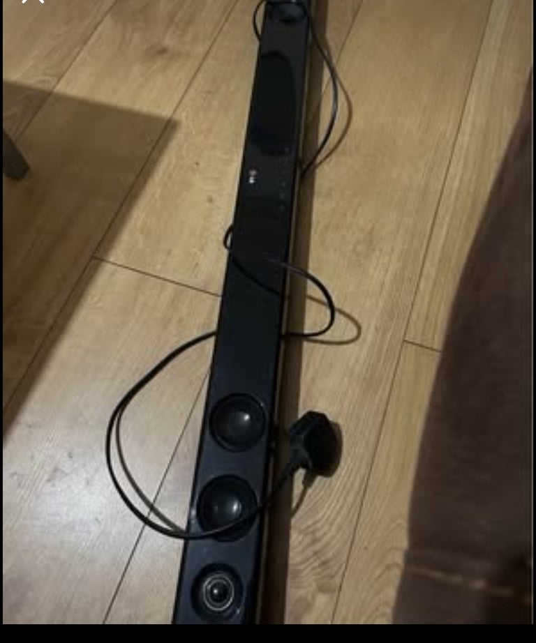 image for Lg Dolby 2.0 Bluetooth soundbar