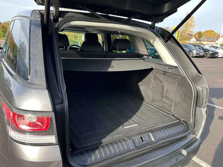 2016 Land Rover Range Rover Sport 3.0 Range Rover Sport HSE SDV6 Auto 4WD 5dr SUV Diesel Automatic