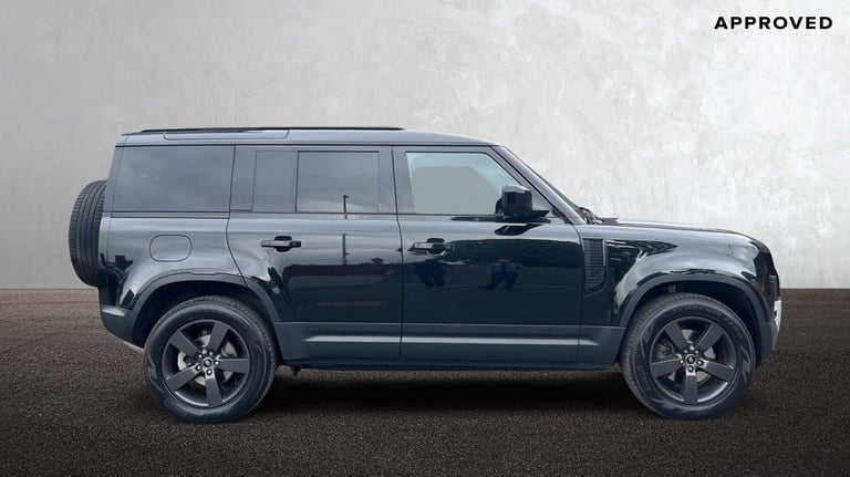 2023 Land Rover Defender 3.0 D250 Hard Top SE Auto PANEL VAN DIESEL Automatic