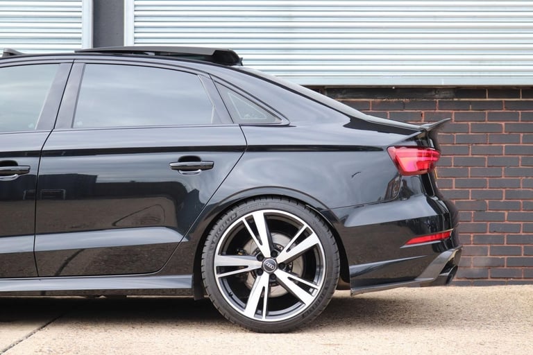 Audi RS3 2.5 TFSI S Tronic quattro - STAGE 2 - PAN RF - ACC - CARBON - SS SEATS 