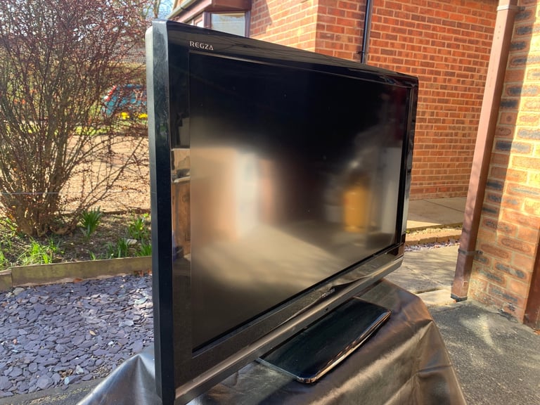 image for Toshiba tv