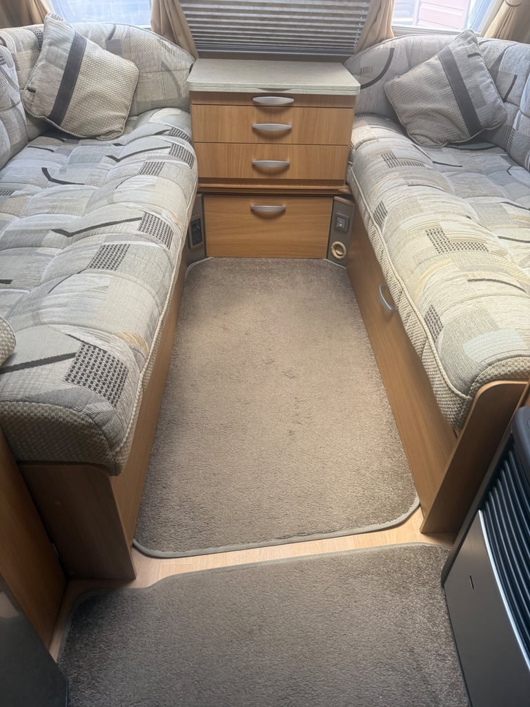 Swift Islay 5Berth Caravan (2010)
