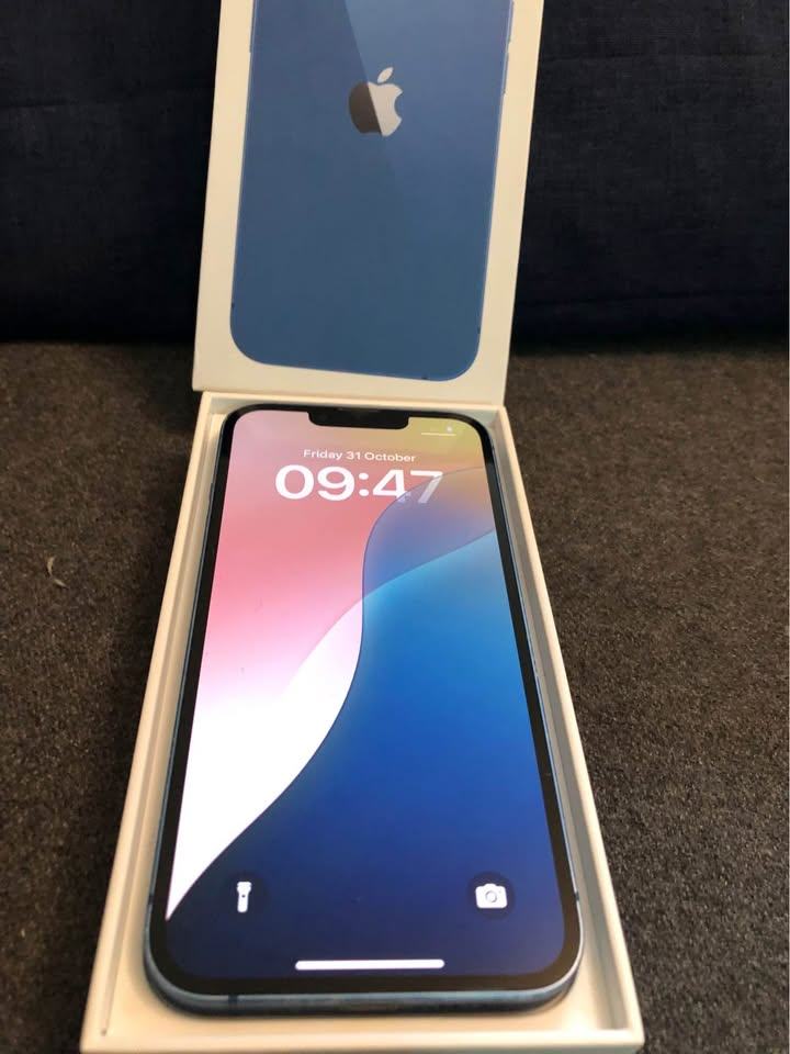 image for iPhone 13 unlocked 128gb excellent working condition