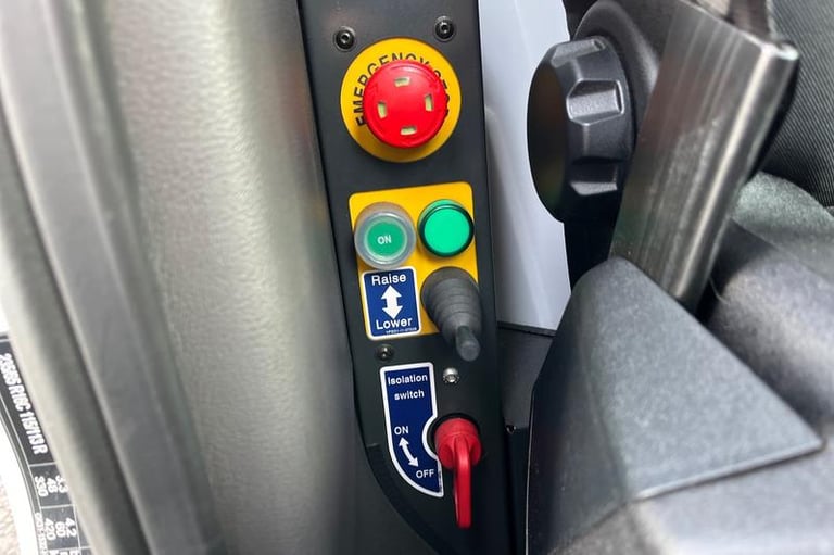 2025 Ford Transit 350 Leader L2 MWB Single Cab Tipper RWD 2.0 EcoBlue 165ps 1 Way DAP, FRONT  Tip...