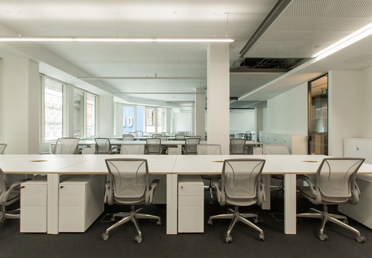 *Tottenham Court Road* Private Serviced Offices: Units from 2 to 50 desks for rent W1