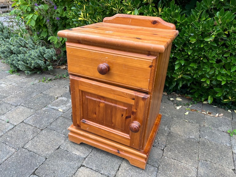 image for Bedside table / locker - Free to collector 