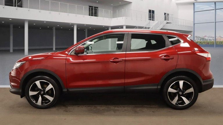 2016 Nissan Qashqai 1.2 DIG-T N-Connecta XTRON 2WD Euro 6 (s/s) 5dr HATCHBACK Petrol Automatic
