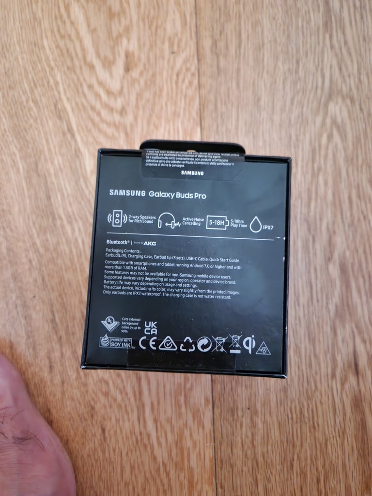 Galaxy s23 +Galaxy Buds Pro + Case