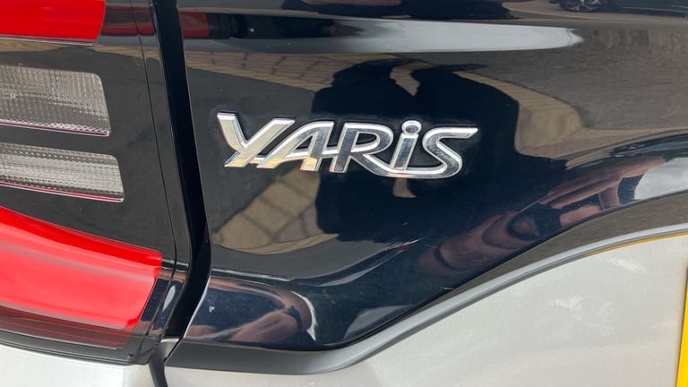 2023 Toyota Yaris 1.5 Hybrid Design 5dr CVT Hybrid Hatchback Hatchback Hybrid Automatic