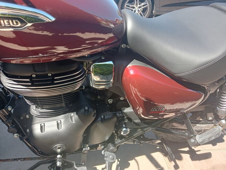 Royal enfield. Meteor.  350