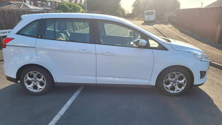 Ford, GRAND C-MAX, MPV, 2013, Manual, 1560 (cc), 5 doors 7 seater