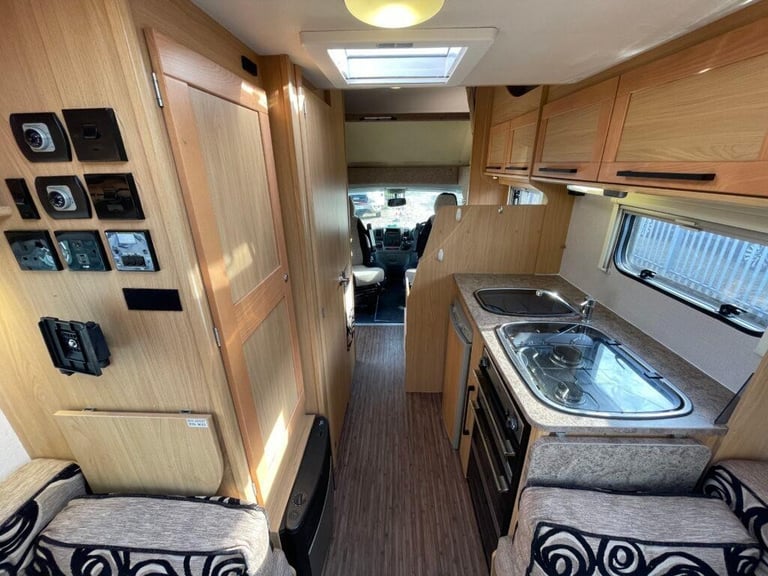 Elddis Autoquest 145 4 Berth 4 Belt End lounge 3300kg