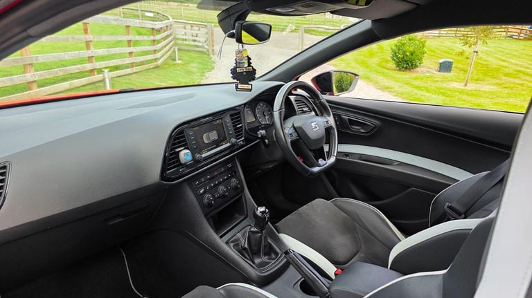 SEAT LEON 2.0 TSI Cupra 290 Black 2016