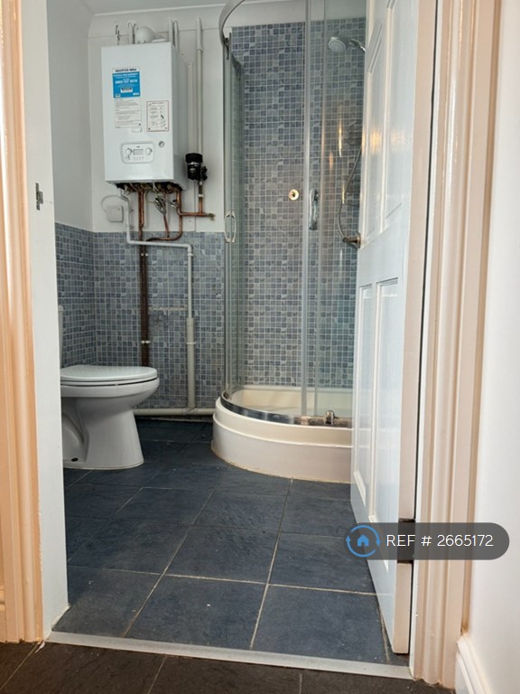 3 bedroom house in Grove Road, Pontardawe, Swansea, SA8 (3 bed) (#2665172)