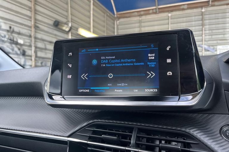 2023 Peugeot 208 1.2 PureTech 100 Allure Premium + 5dr HATCHBACK PETROL Manual