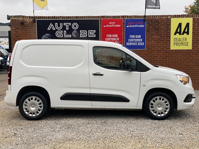 2020 Vauxhall Combo 1.6 Turbo D 2300 Sportive L1 H1 Euro 6 (s/s) 4dr PANEL VAN Diesel Manual